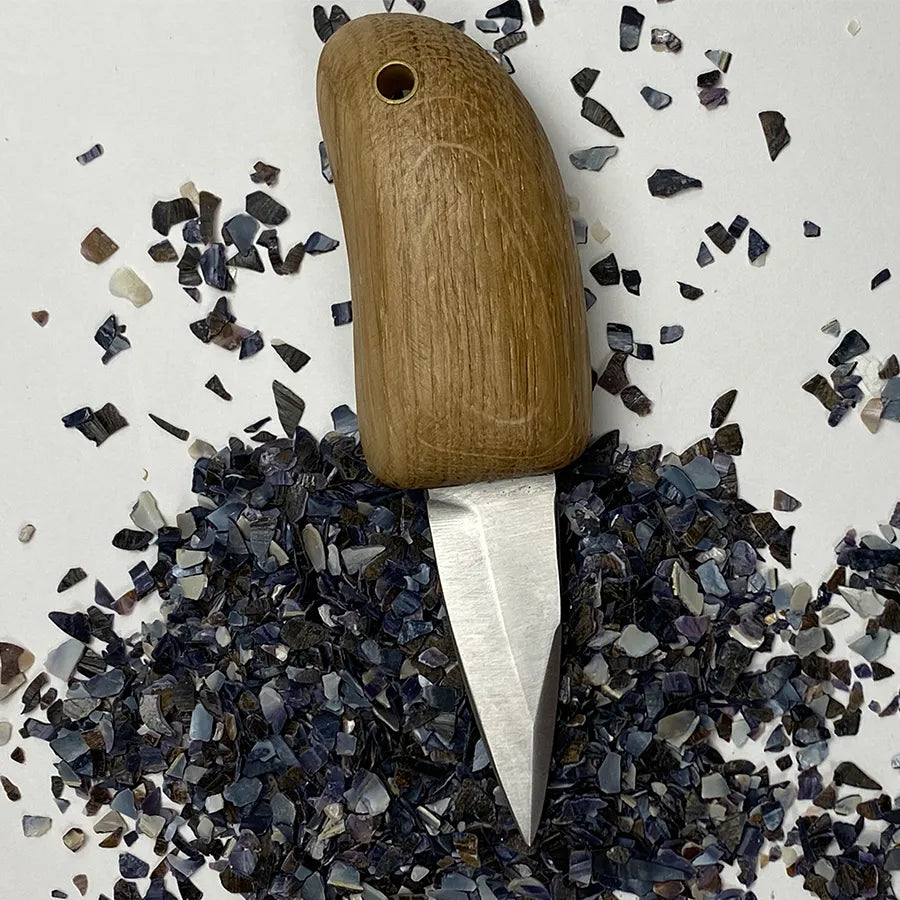 Couteau à huitre en bois clair